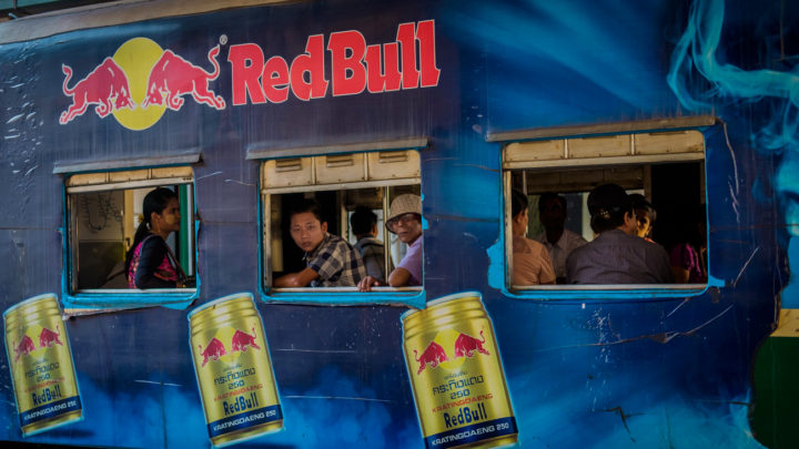 Everybody - once in their lives - should ride the circular train in Yangon. There is no experience like it! Yangon, Myanmar, 2017. X-T1 and 35mm F2 lens!