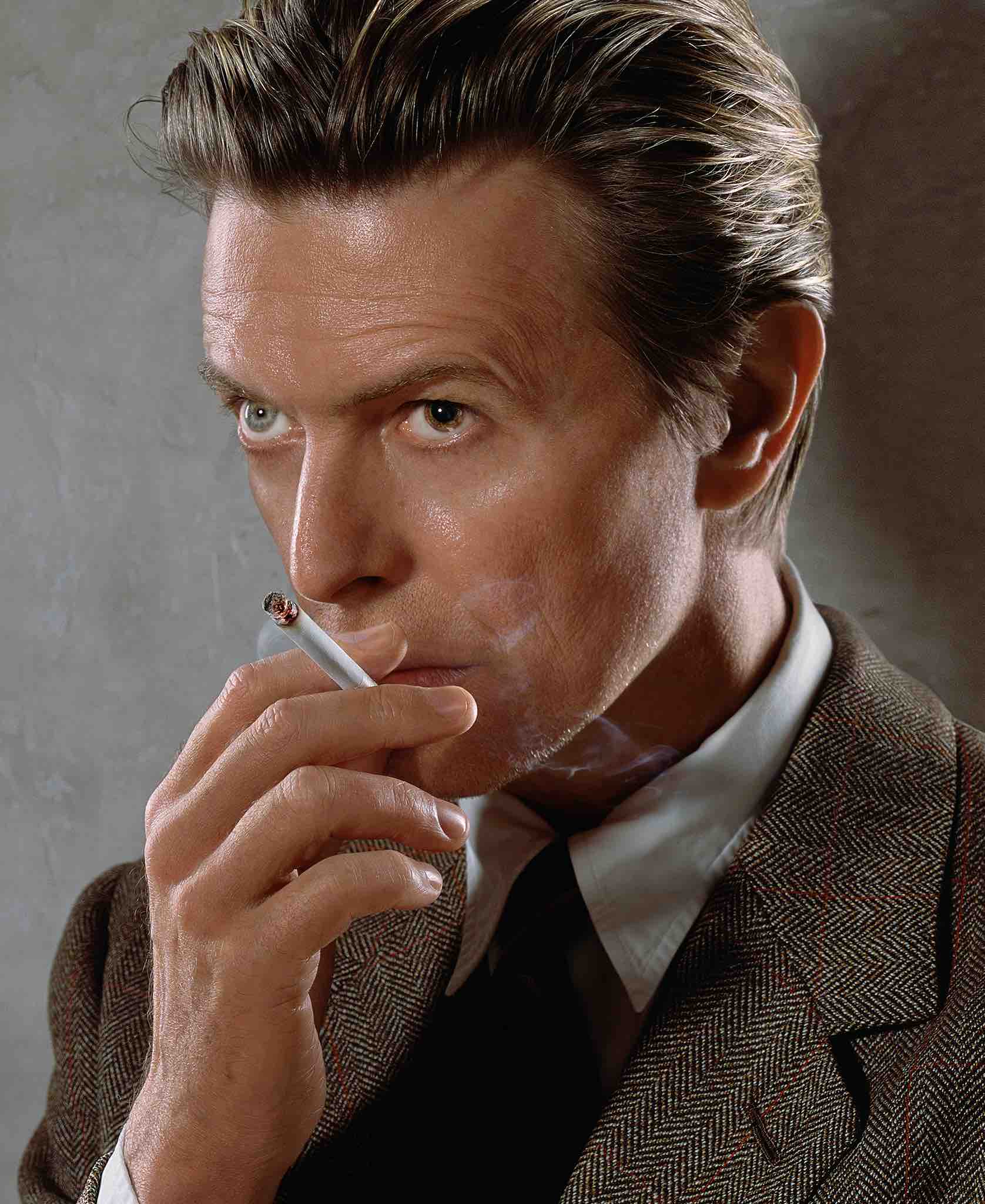David Bowie, album cover shoot for Heathen, New York, 2001. Broncolor Flooter S. (photo by Markus Klinko)