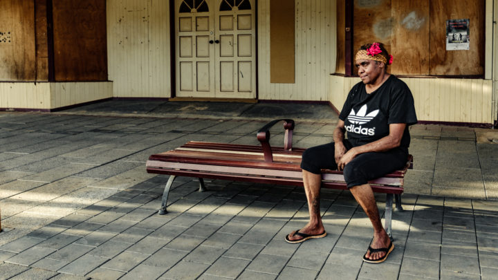 'Stella' - candid street portrait, Western Australia, 2018. Fuji X-T2, XF 16-55, 16mm @F2.8