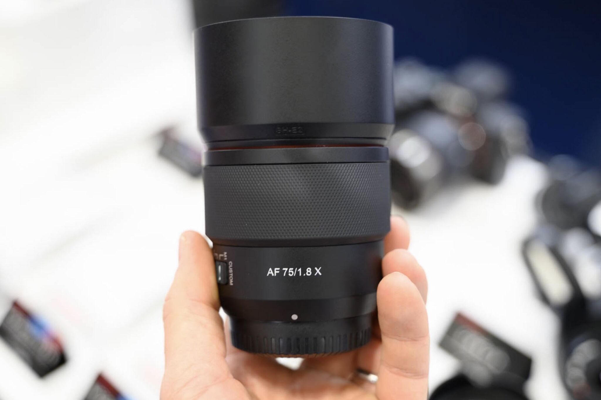 Samyang 75mm f 1 8 additional images specs and estimated price fuji